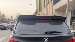 BMW X5 припарковали на «зебре». Фото BMW X5 припарковали на «зебре». Фото