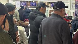 Огромная очередь в кадастре Аламединского района. Фото