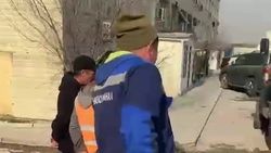 «Бишкекводоканал» устраняет утечку воды в Кок-Жаре. Видео мэрии