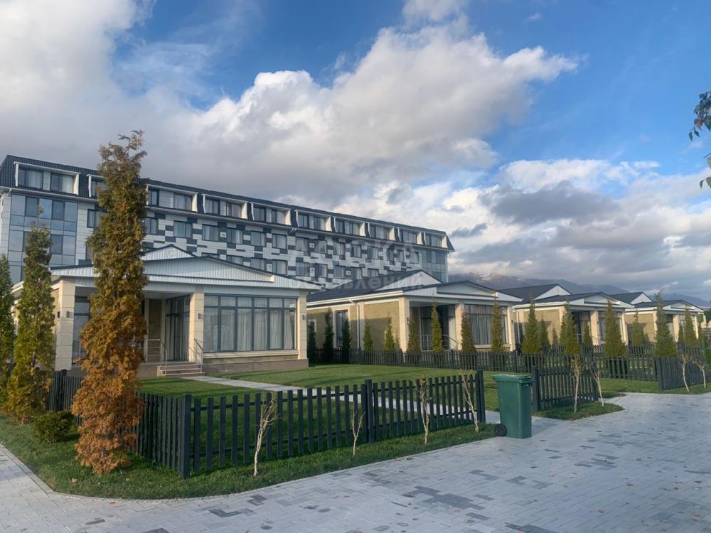 Продаю 2-комнатную квартиру, 30кв. м., этаж - 2/5, на Иссык-Куле, село Корумду, пансионат "Novel".