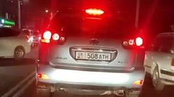 «Лексус» развернулся через двойную сплошную. Видео «Лексус» развернулся через двойную сплошную. Видео