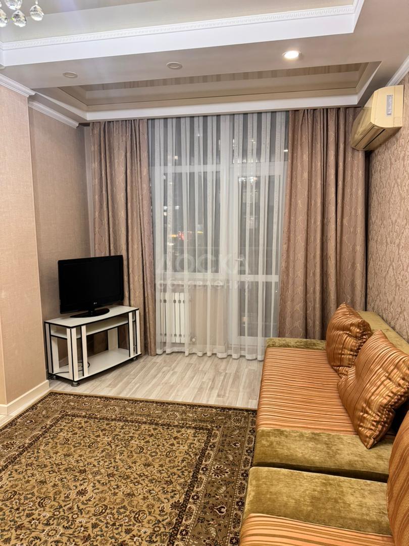 Сдаю 2-комнатную квартиру, 1кв. м., этаж - 6/11, 7 мкр, по Магистрали.