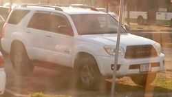 «Тойоту 4RUNNER» не нашли в зеленой зоне на Южной магистрали, - мэрия