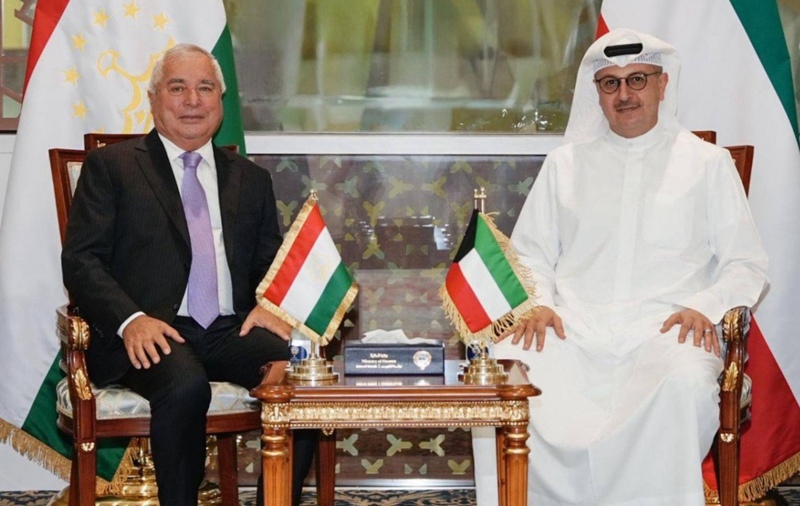 Ambassador of Tajikistan meets with Minister of Electricity of Kuwait