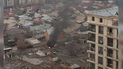 На Сухомлинова-Псковской сжигают мусор, жалуется бишкекчанин