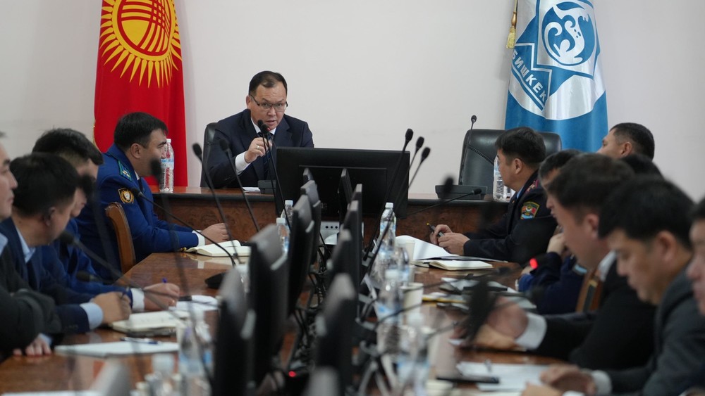 В Бишкеке обсудили готовность служб для обеспечения безопасности во время празднования Нового года