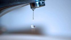 Горожанка: Почему в районе Ахунбаева-Малдыбаева нет воды?