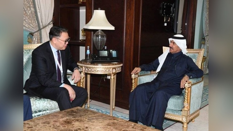 Secretary-General of Qatari Ministry of Foreign Affairs meets State Secretary of Mongolian Foreign Ministry