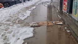 Работы по строительству тротуаров по улице Медерова были приостановлены из-за погодных условий, - мэрия Работы по строительству тротуаров по улице Медерова были приостановлены из-за погодных условий, - мэрия