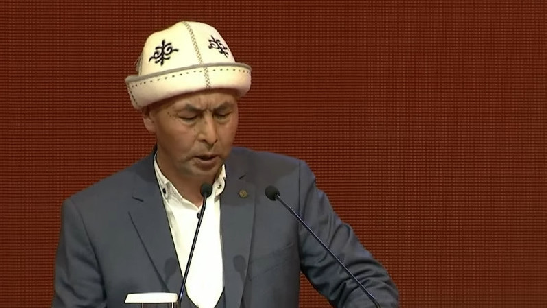 Азамат Макелов