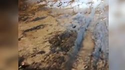 На улице Алты-Түтүн жилмассива Арча-Бешик не завершили замену труб из-за чего улица утопает в грязи, - горожанин