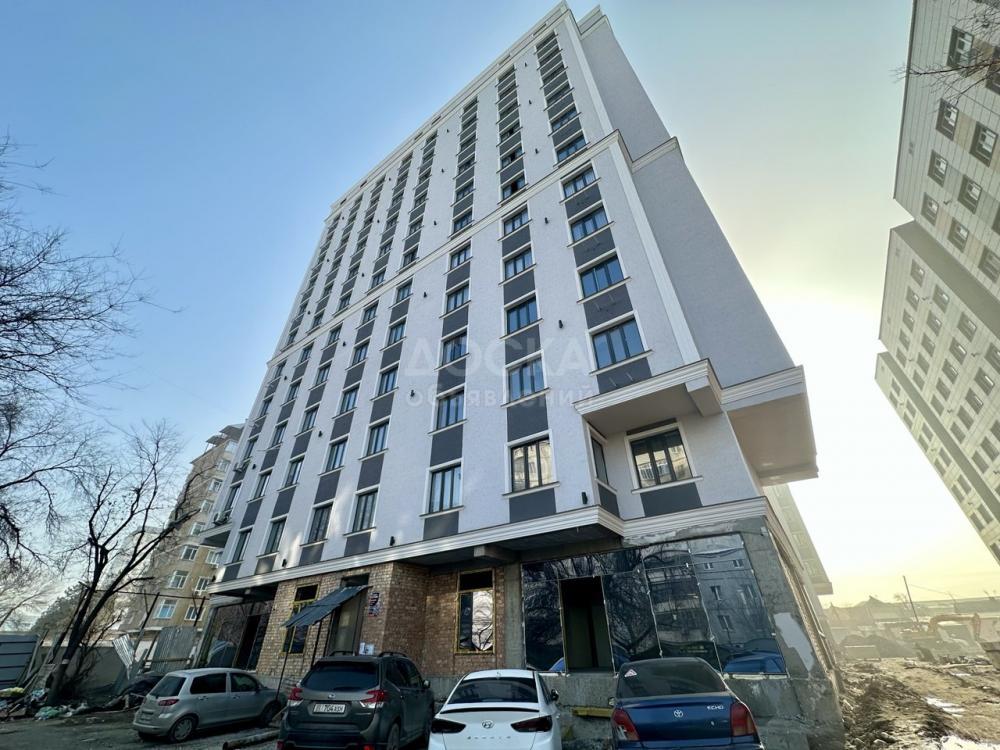 Продаю 3-комнатную квартиру, 88кв. м., этаж - 4/12, Пишпек.