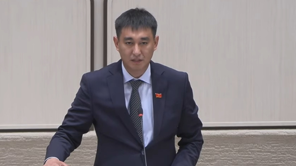 Улукбек Узакбаев