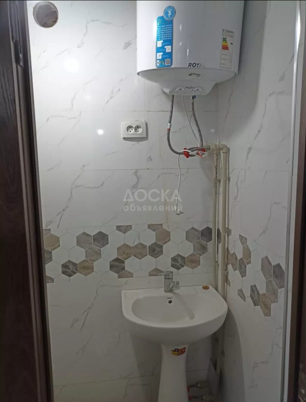 Сдаю 1-комнатную квартиру, 34кв. м., этаж - 2/2, кызыл аскер.