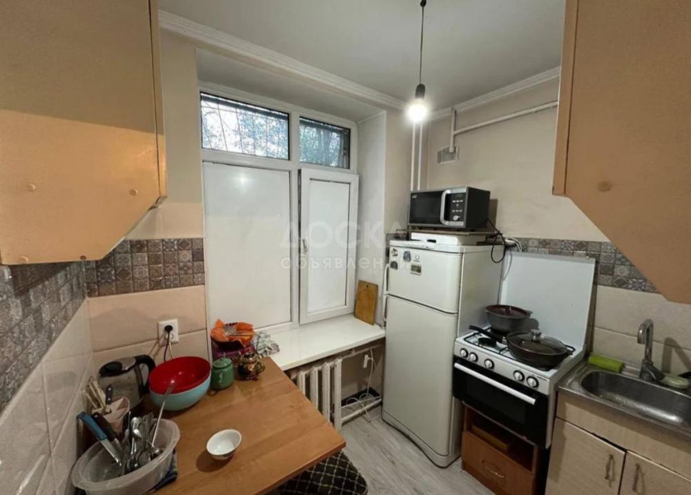 Сдаю 1-комнатную квартиру, 34кв. м., этаж - 1/4, политех.