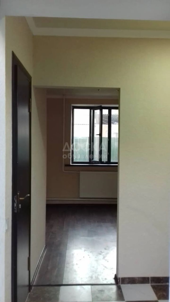 Сдаю 1-комнатную квартиру, 25кв. м., этаж - 1/2, васильева\манаса.