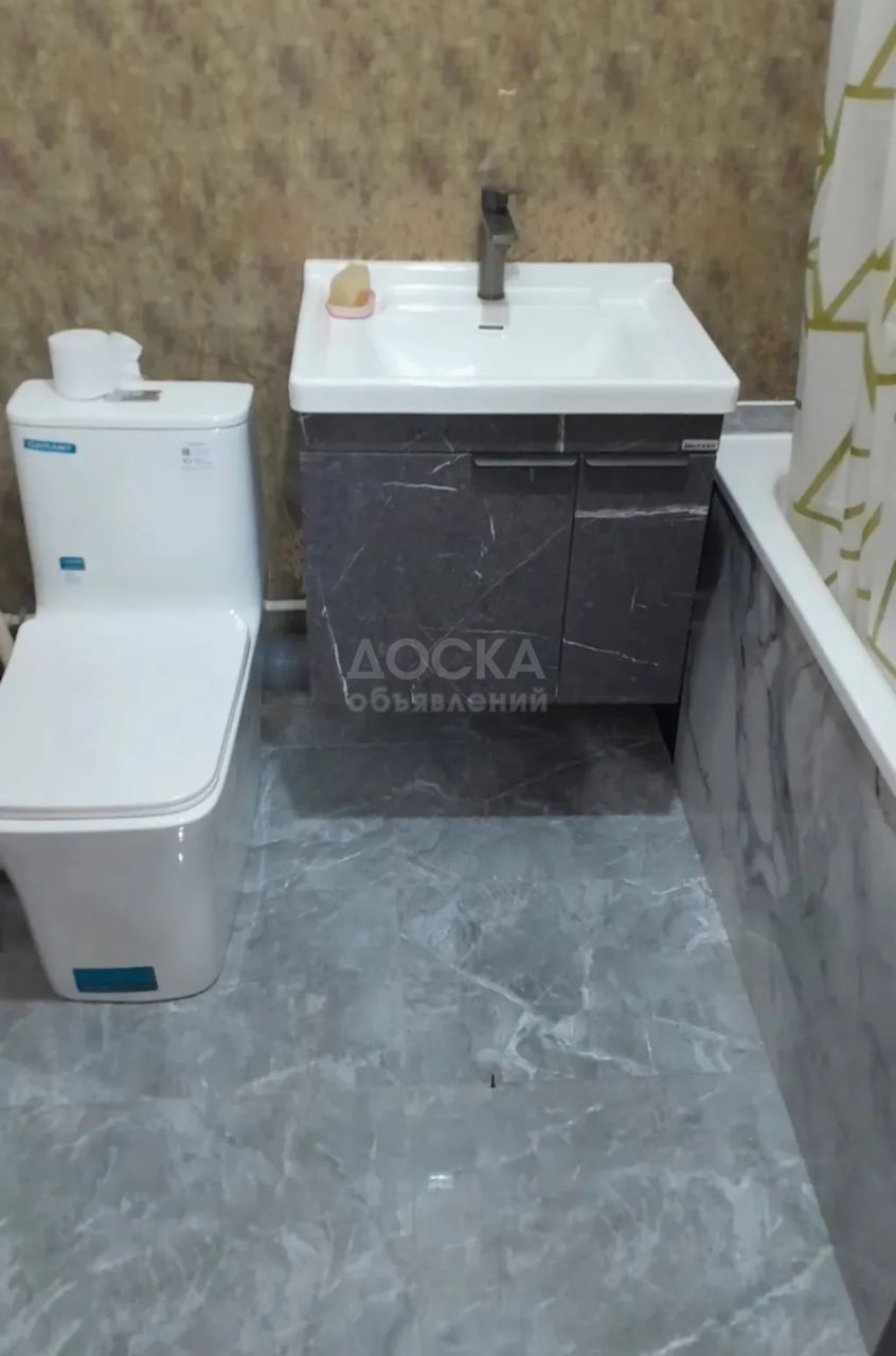 Сдаю 1-комнатную квартиру, 34кв. м., этаж - 3/3, кара жыгач.