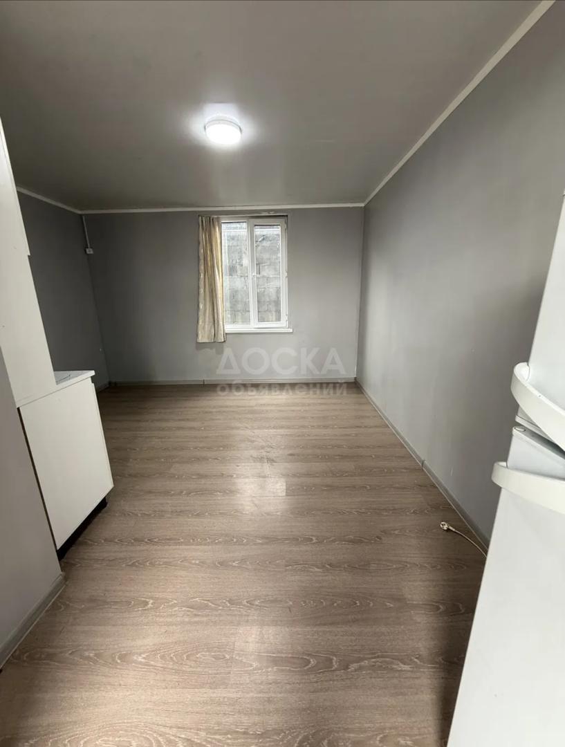 Сдаю 1-комнатную квартиру, 34кв. м., этаж - 1/1, Тунгуч.