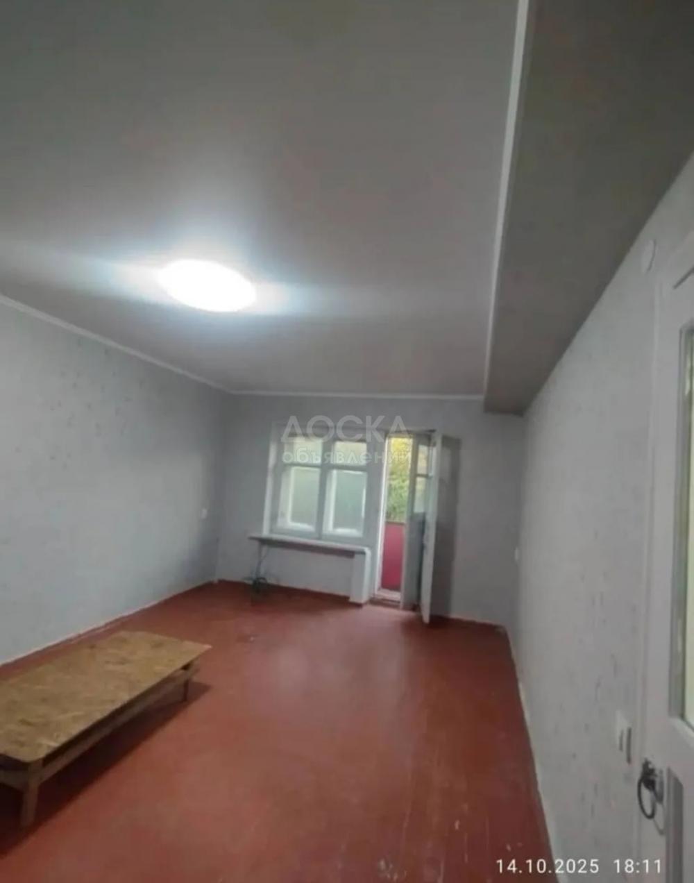 Сдаю 1-комнатную квартиру, 34кв. м., этаж - 2/2, кызыл аскер.