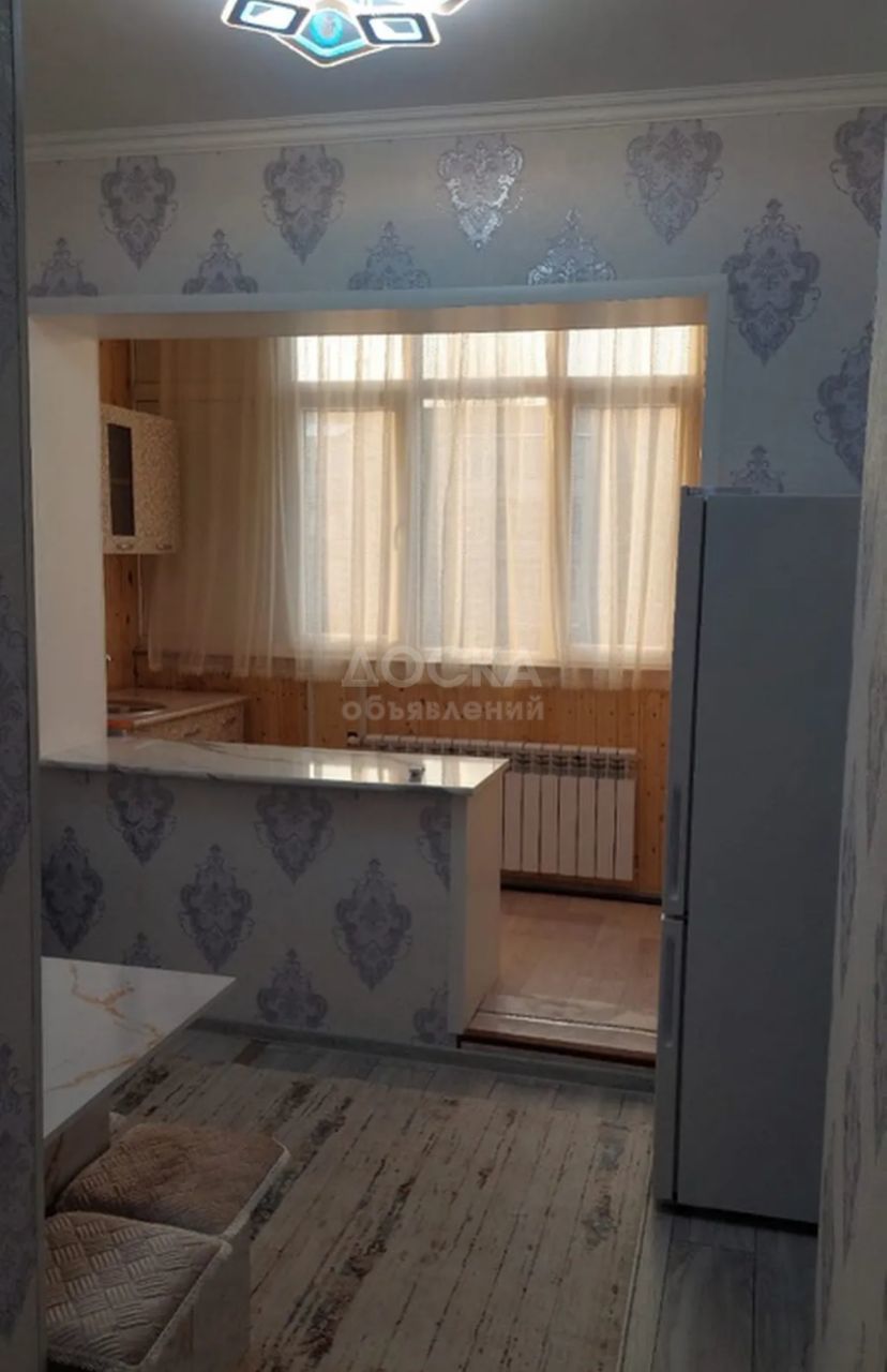 Сдаю 1-комнатную квартиру, 25кв. м., этаж - 1/2, аламедин-1.