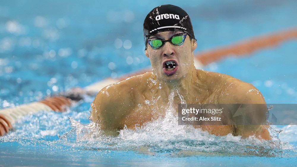 100 метров брассом