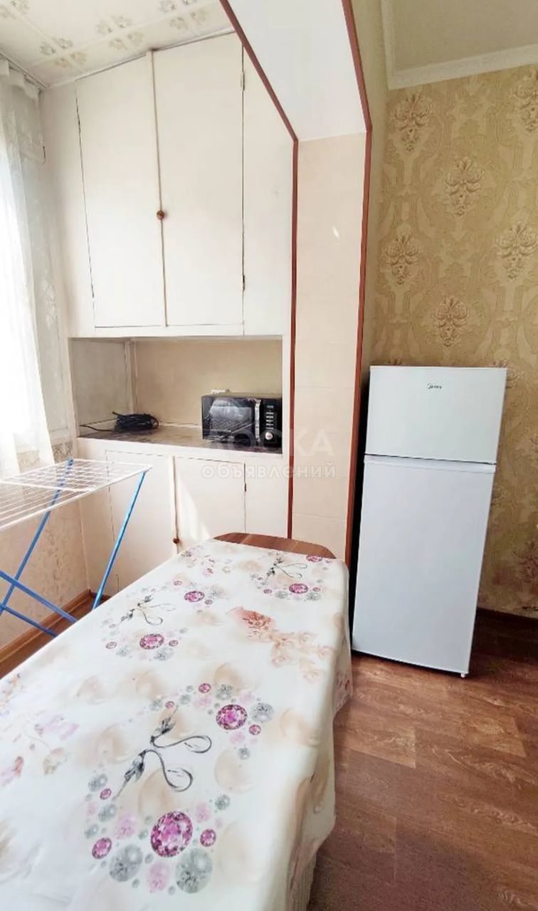 Сдаю 1-комнатную квартиру, 34кв. м., этаж - 4/9, Аламедин 1.