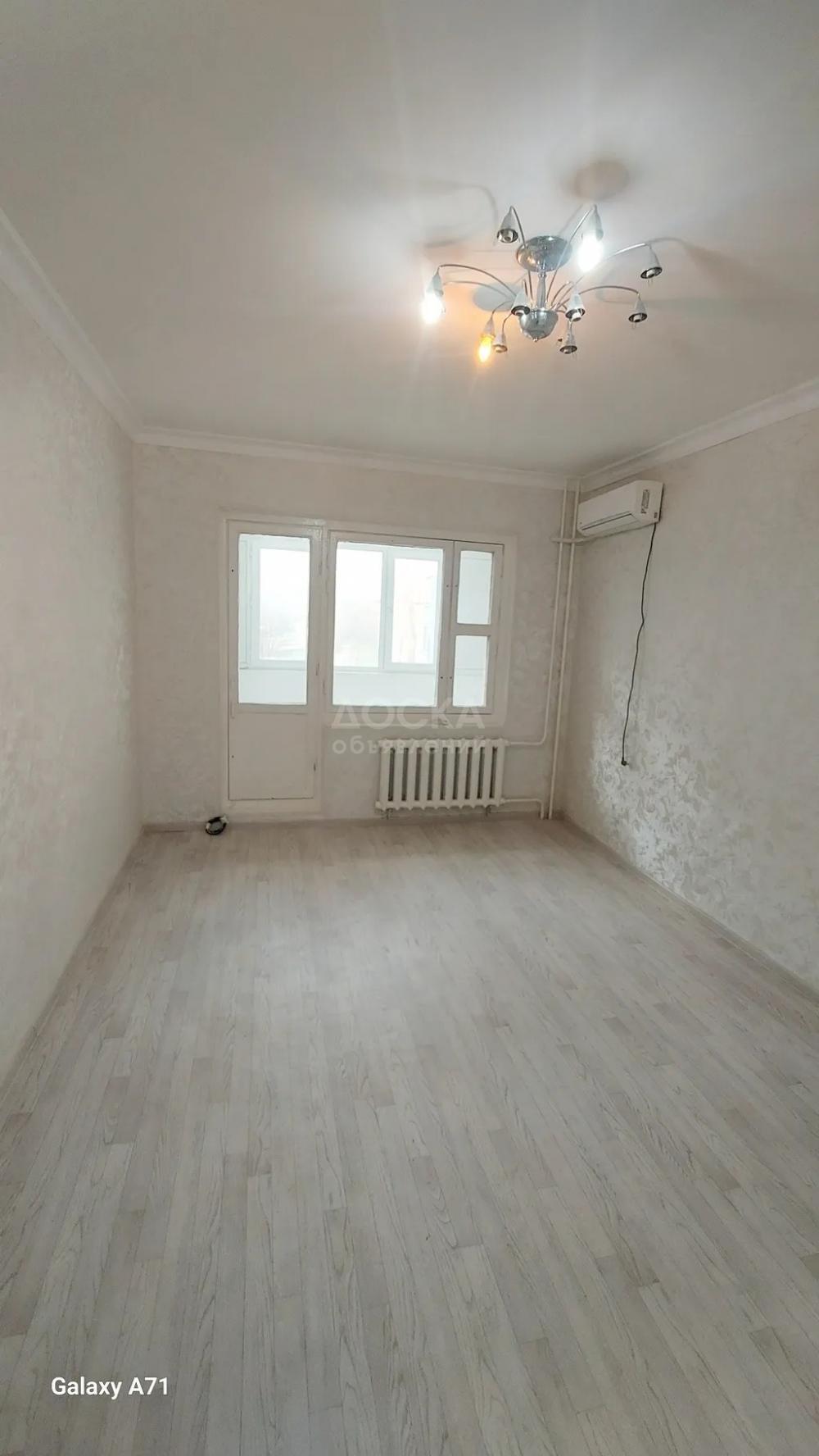 Продаю 1-комнатную квартиру, 34кв. м., этаж - 2/9, Тунгуч.