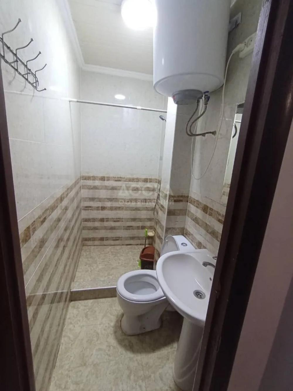 Сдаю 1-комнатную квартиру, 35кв. м., этаж - 2/2, Ак-Орго ж/м.