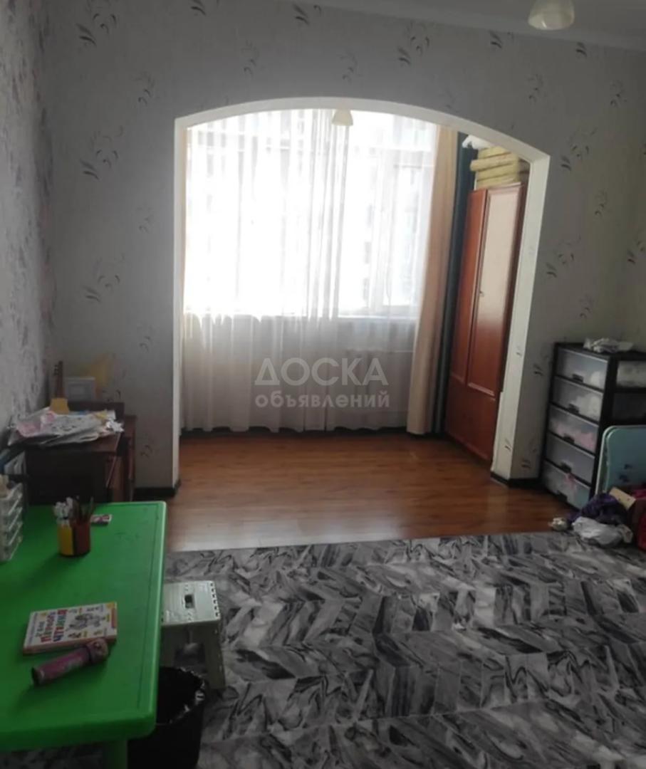 Сдаю 2-комнатную квартиру, 45кв. м., этаж - 7/9, Кок-Жар.