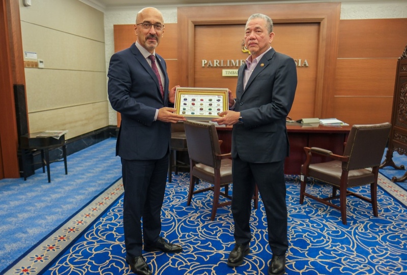 Ambassador of Tajikistan meets with Deputy PM of Malaysia
