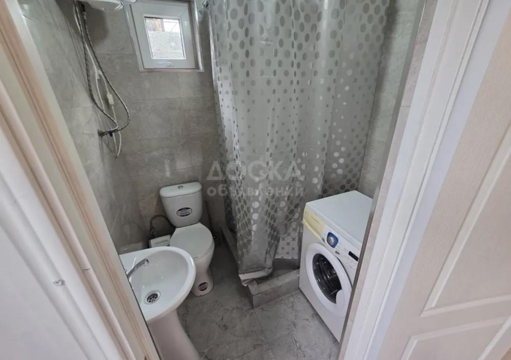 Сдаю 1-комнатную квартиру, 25кв. м., этаж - 1/1, ак ордо.