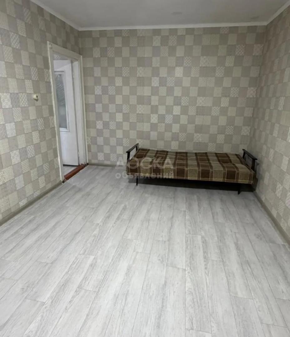 Сдаю 2-комнатную квартиру, 47кв. м., этаж - 3/4, 9мкр.