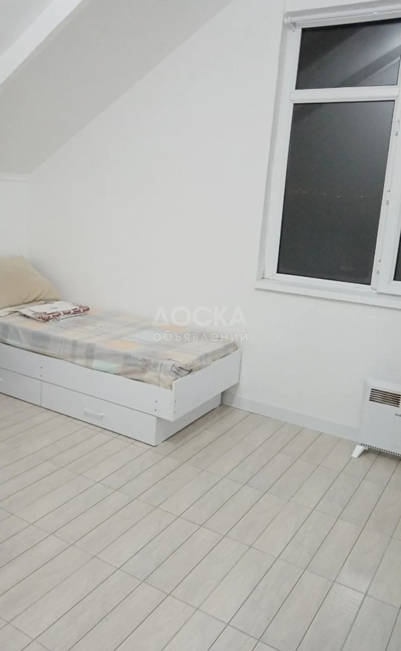 Сдаю 1-комнатную квартиру, 34кв. м., этаж - 1/1, рабочий городок.