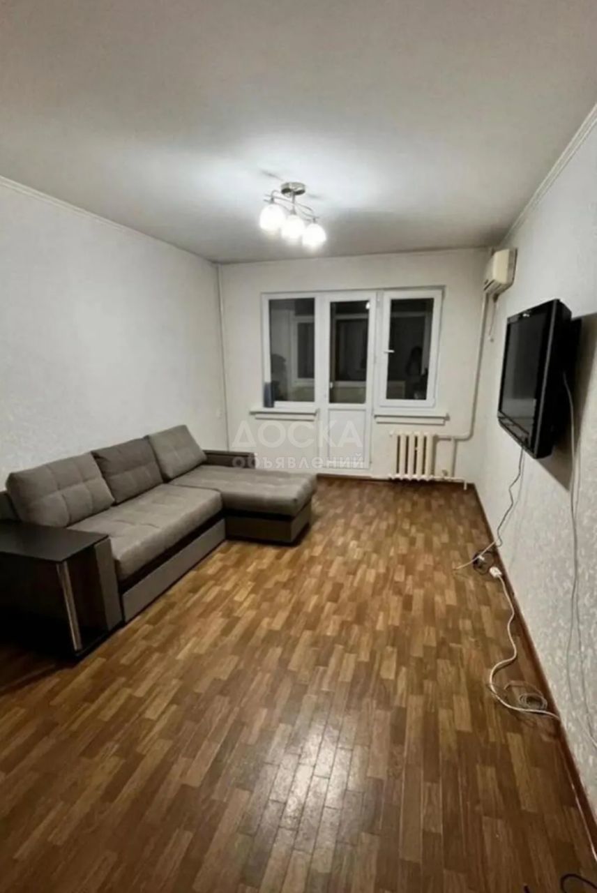 Сдаю 1-комнатную квартиру, 34кв. м., этаж - 5/9, Филармония.