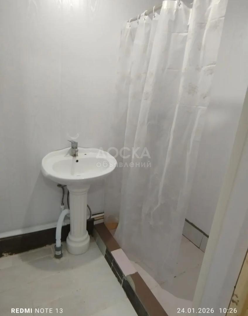 Сдаю 1-комнатную квартиру, 34кв. м., этаж - 1/1, Кызыл-Аскер ,.