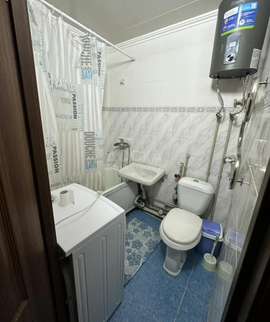 Сдаю 1-комнатную квартиру, 34кв. м., этаж - 1/2, 4 мкр.