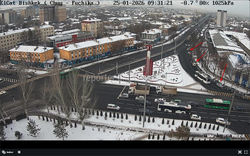 В УПСМ ответили на парковку машин на полосе общественного транспорта