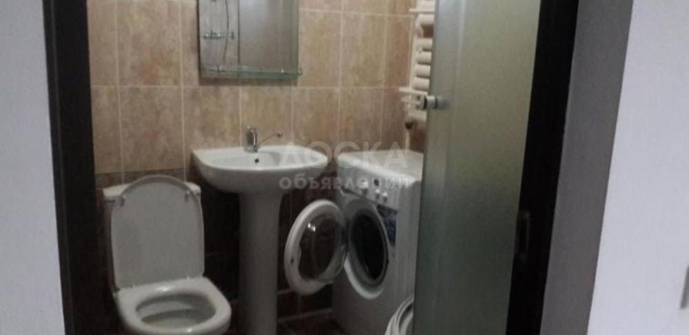 Сдаю 1-комнатную квартиру, 35кв. м., этаж - 2/2, рабочий городок.