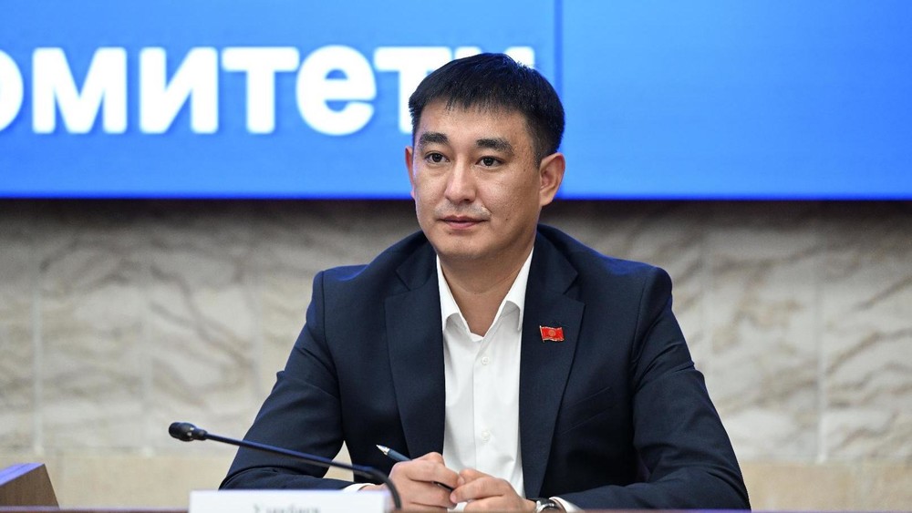 Улукбек Узакбаев