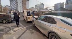 «ГДТИ» эвакуировало машины, припаркованные в неположенных местах на улице Армейской