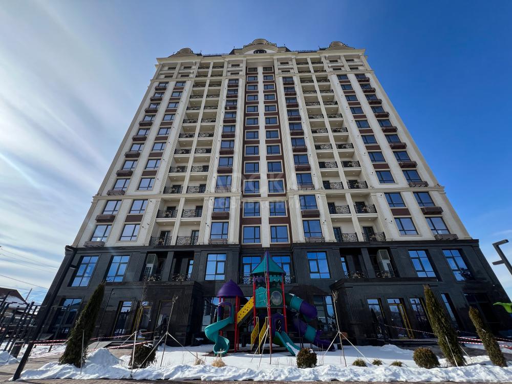 Продаю 2-комнатную квартиру, 81кв. м., этаж - 11/14, Юж. Магистраль пер. Баха.