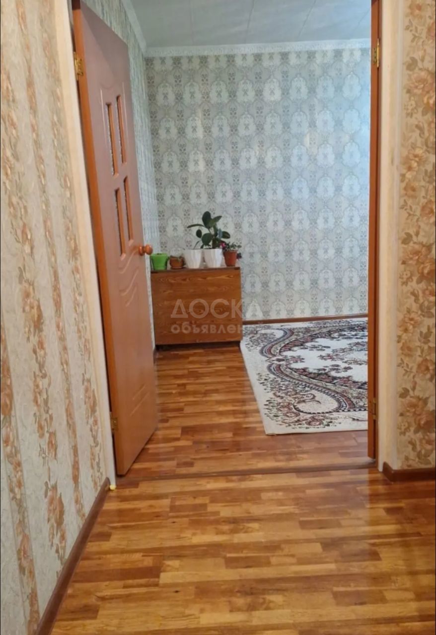 Сдаю 1-комнатную квартиру, 35кв. м., этаж - 4/9, 5 мкрн.