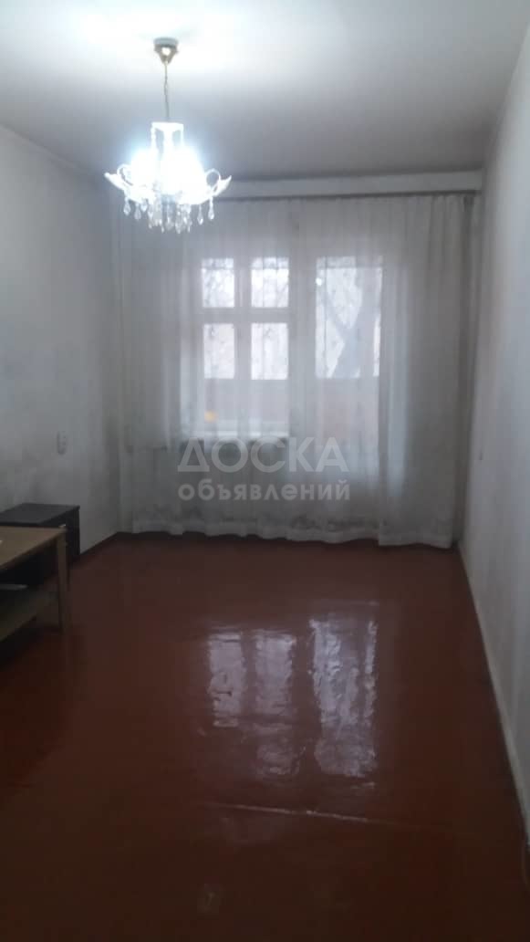 Продаю 4-комнатную квартиру, 76кв. м., этаж - 2/5, Турусбекова/Киевская.