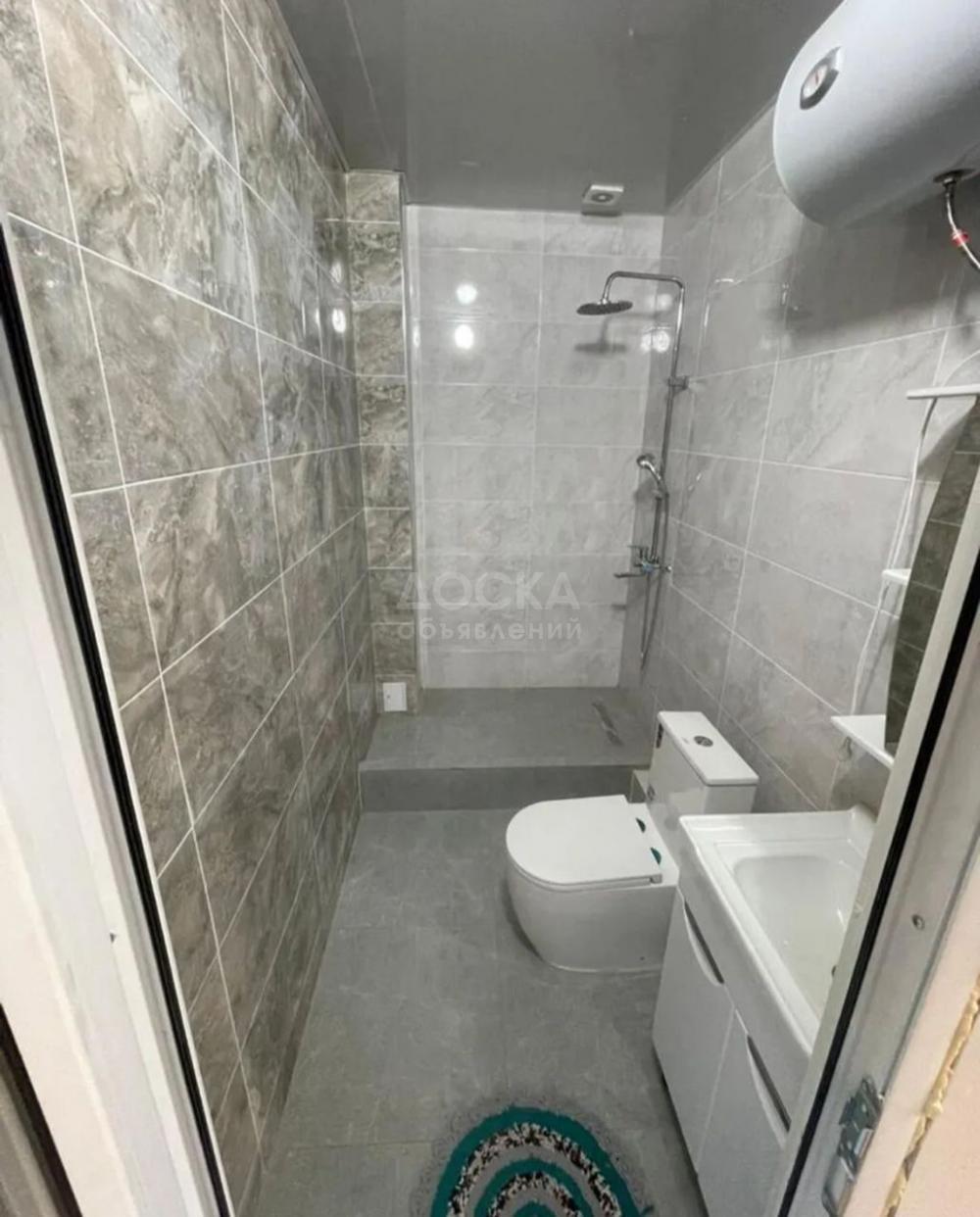 Сдаю 1-комнатную квартиру, 34кв. м., этаж - 2/3, Пишпек.