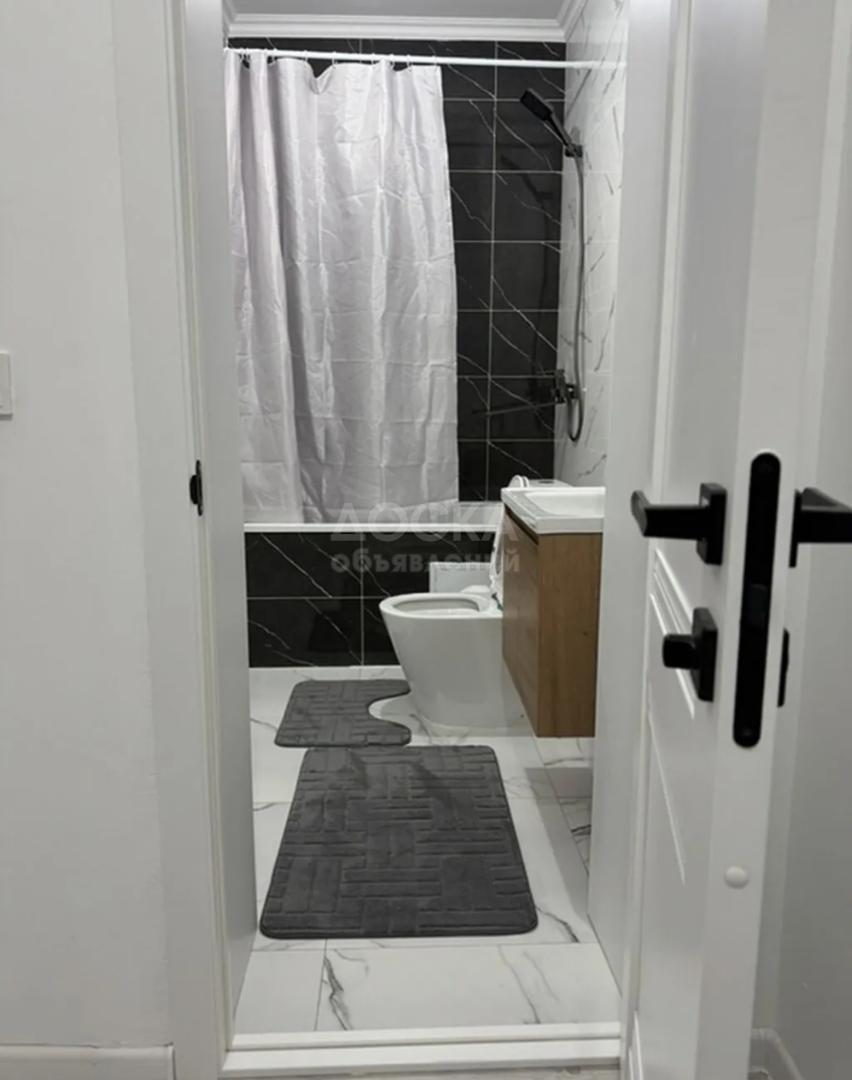 Сдаю 1-комнатную квартиру, 34кв. м., этаж - 8/9, 4 гор больница.