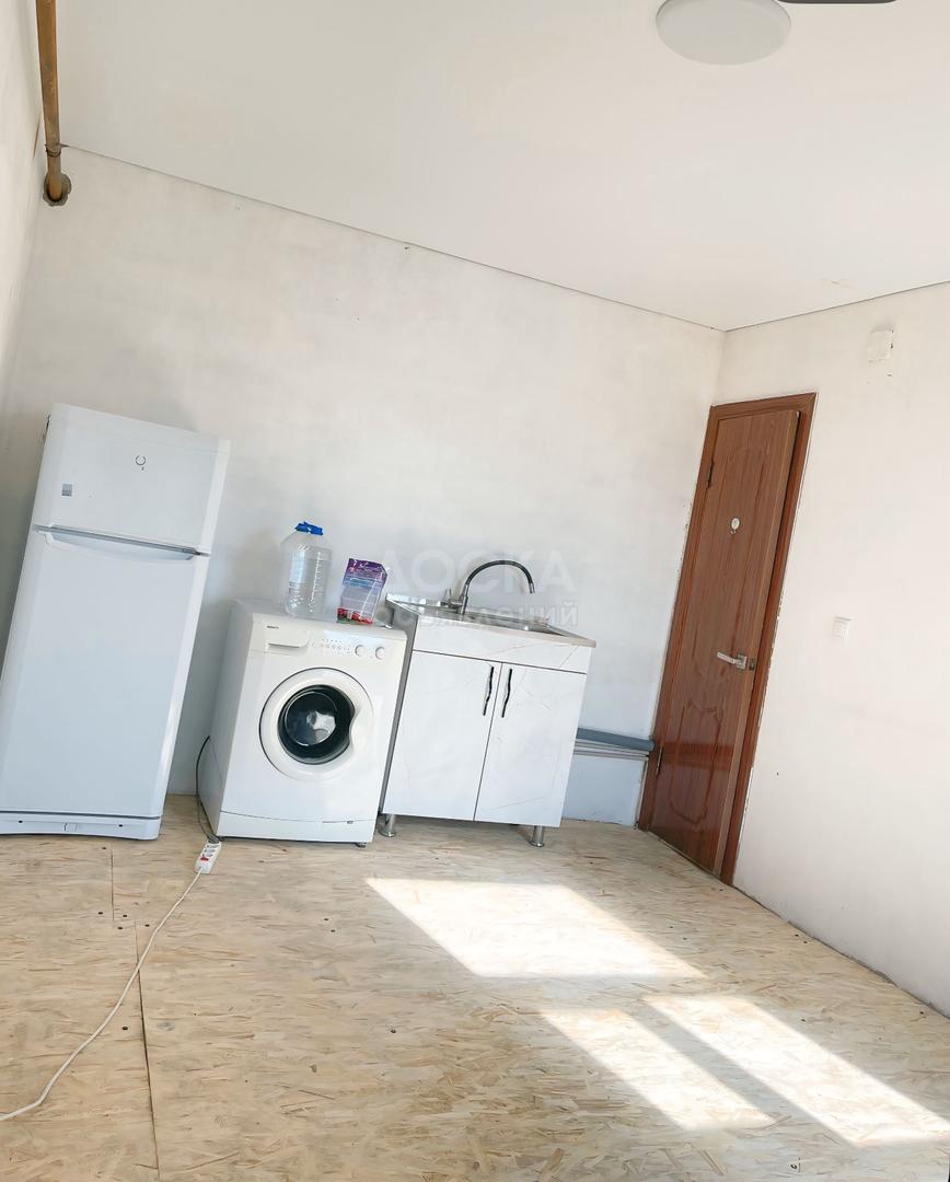 Сдаю 2-комнатную квартиру, 45кв. м., этаж - 1/2, кок жар.