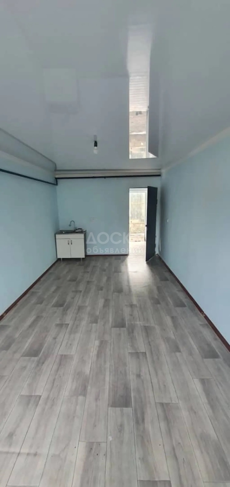 Сдаю 1-комнатную квартиру, 25кв. м., этаж - 1/2, эне сай ж/м.