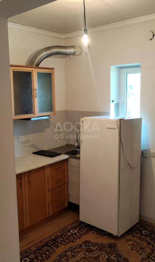 Сдаю 1-комнатную квартиру, 25кв. м., этаж - 1/1, достук мкр.