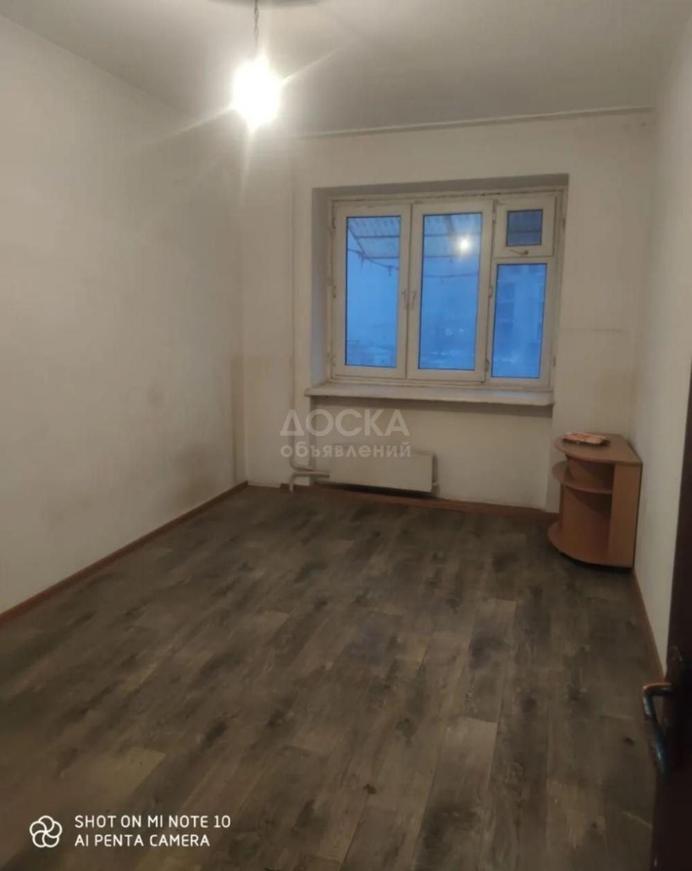 Сдаю 1-комнатную квартиру, 25кв. м., этаж - 4/5, цум.