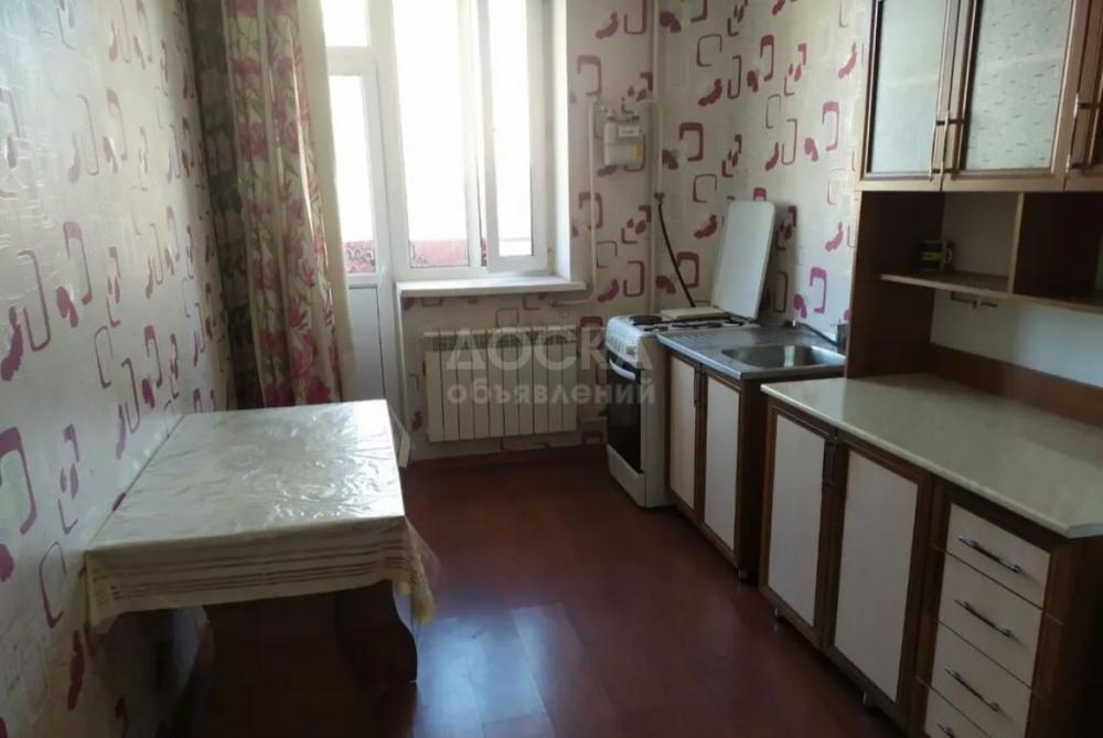 Сдаю 1-комнатную квартиру, 35кв. м., этаж - 3/4, филармония.